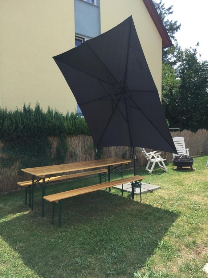 Ferienwohnung Am Bodensee- Zentrale Lage, Free Parking And Wifi, 109 M2, Privater Garten, 7 Gaeste, 2X Kingsize Boxspringbett, Familienfreundlich FDH Exterior foto