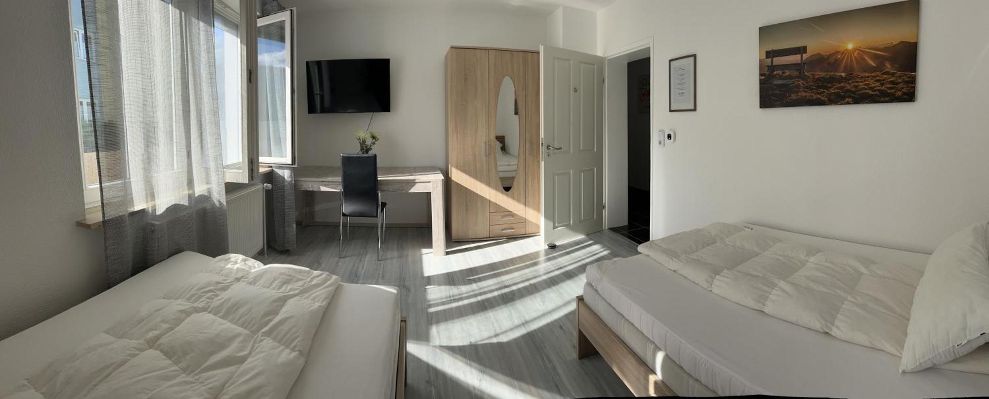 Ferienwohnung Am Bodensee- Zentrale Lage, Free Parking And Wifi, 109 M2, Privater Garten, 7 Gaeste, 2X Kingsize Boxspringbett, Familienfreundlich FDH Exterior foto